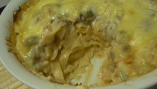 Fettuccine à bolonhesa com queijo