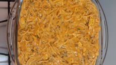 Macarrão ao molho de estrogonofe da Michelle