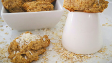 Biscoito de aveia e coco