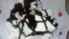 Calda de chocolate para sorvete super fácil e gostosa