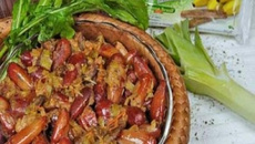 Festa de pinhão com ervas finas