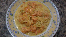 Talharim light com camarão