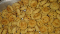 Biscoitos amanteigados de queijo da Danny