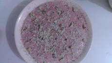 Mousse de morango com raspas de chocolate