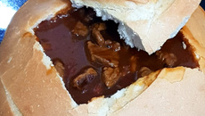 Pão italiano recheado