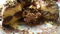 Bolo de sorvete com brigadeiro