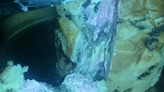 Panetone recheado com sorvete napolitano