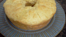 Bolo pão de queijo com provolone