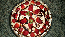 Bolo de morango da Eleide