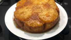 Bolo de abacaxi caramelado