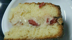 Bolo econômico recheado