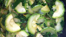 Abobrinha com agrião