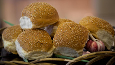 Pão de hambúrguer (tipo do mc donalds)