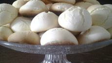 Sequilhos de leite condensado