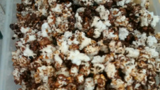 Pipoca doce de chocolate