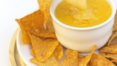 Molho cheddar para nachos