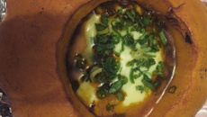 Acém desfiado na moranga