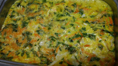 Suflê de legumes com queijo ralado