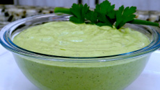 Molho verde para churrasco