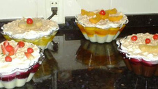 Surpresa de Morango com Cereja