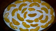 Pavê de pêssego com bis