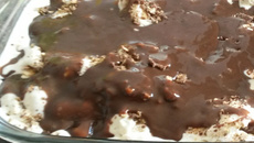 Pavê de sorvete com brigadeiro