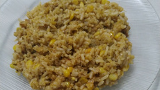 Risoto de frango com molho branco