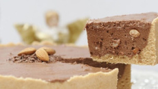 Torta de Amêndoas com Chocolate