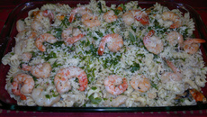 Frutos do mar no macarrão