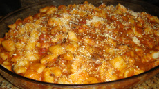 Nhoque com molho de sardinha