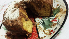 Bolo de coco com cobertura de chocolate diet