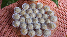 Beijinhos de amendoim