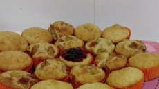 Falso cupcake de banana com aveia