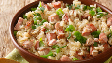 Arroz carreteiro delícia (com sobras de churrasco)