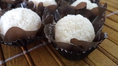 Docinho de leite em pó com leite condensado delícia