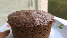 Bolo de banana com cacau de micro-ondas