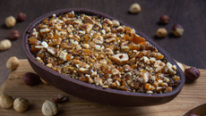 Ovo de páscoa com nozes