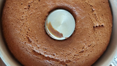 Bolo de banana com chocolate