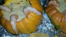 Camarão na moranga com catupiry