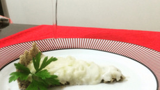 Quiche light de atum com alho poró