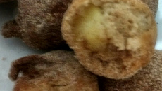 Bolinho de chuva com maçã