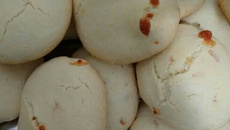 Pão de queijo sem polvilho