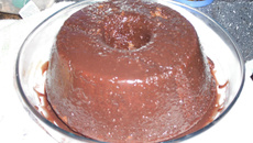 Cobertura fácil de chocolate para bolo