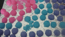 Torrões de açúcar coloridos