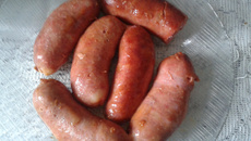 Linguiça de churrasco na panela de pressão
