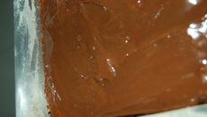 Bolo de chocolate rápido e barato da Isá