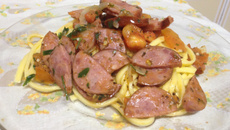 Talharim com molho expresso