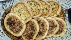 Esfiha aberta tipo Habib's