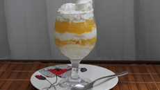 Suspiros com creme de maracujá