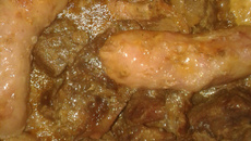 Costela com linguiça na panela de pressão